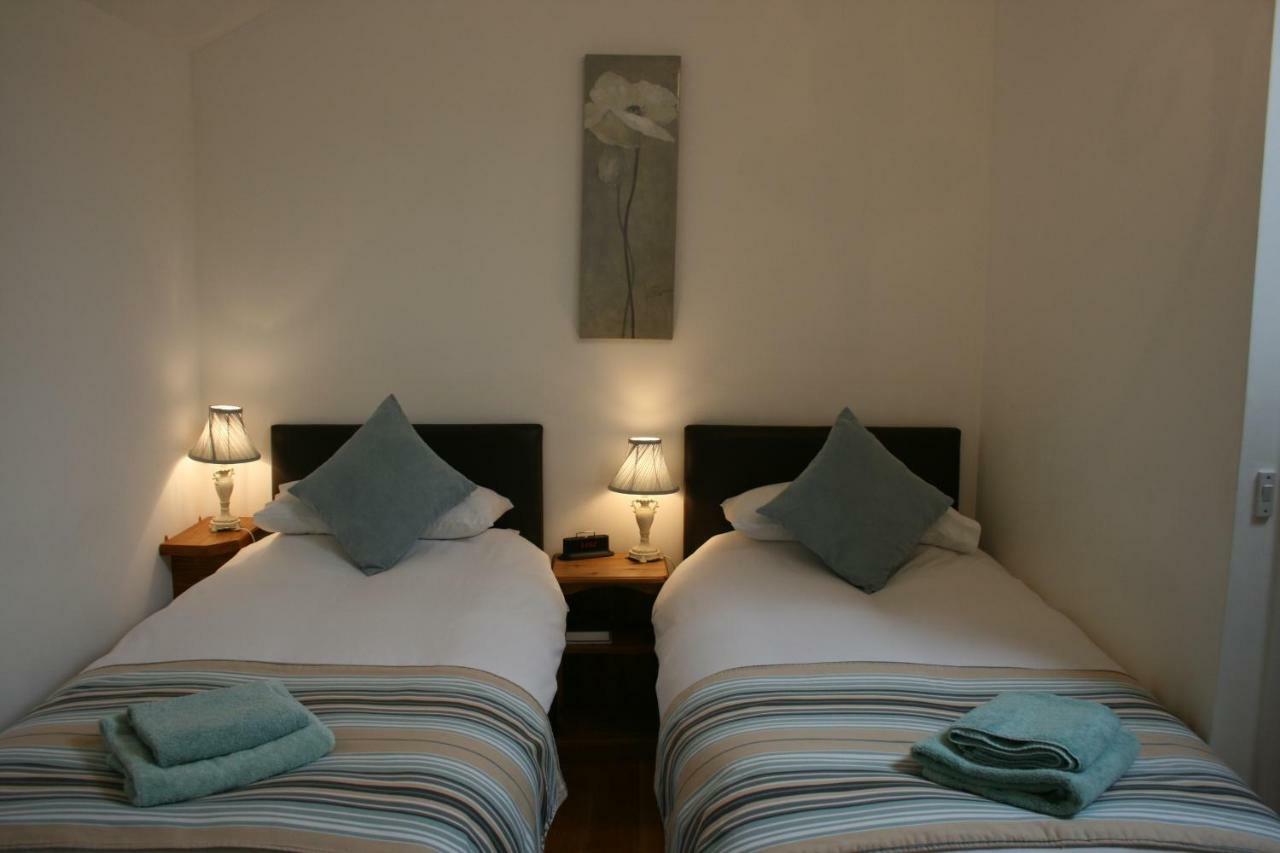 Ashford House B&B เวลส์ ภายนอก รูปภาพ